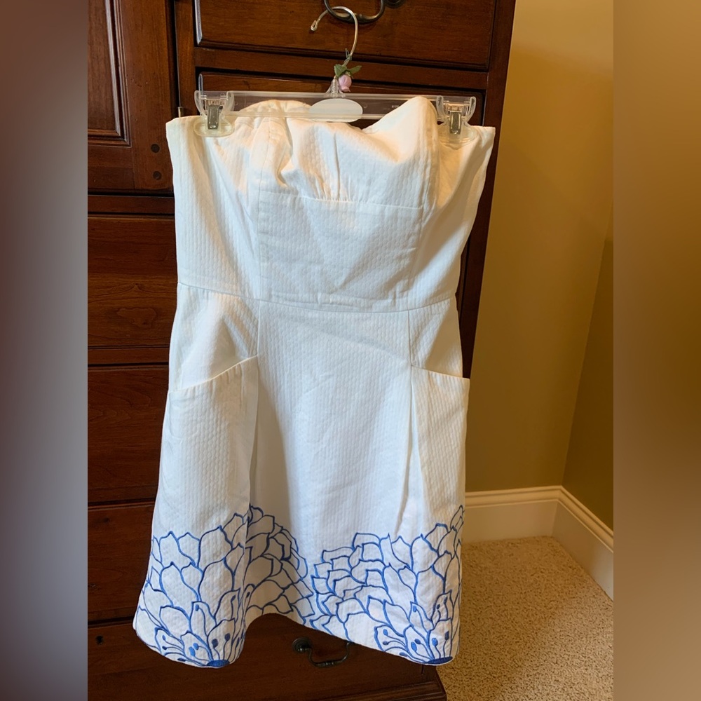 Lilly Pulitzer White Dress with Blue Accents